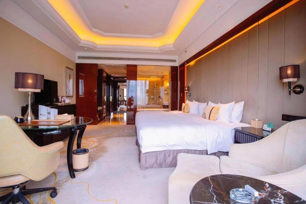 Hotel Wyndham Grand Plaza Royale Xianglin Shaoyang Extérieur photo