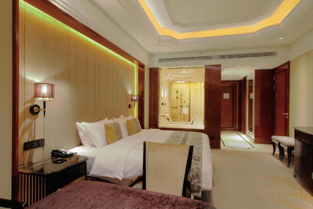 Hotel Wyndham Grand Plaza Royale Xianglin Shaoyang Extérieur photo