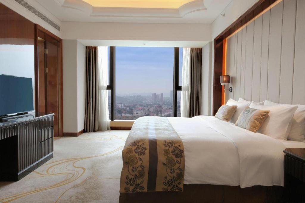 Hotel Wyndham Grand Plaza Royale Xianglin Shaoyang Extérieur photo