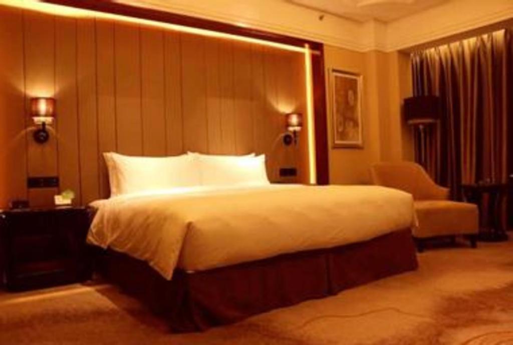 Hotel Wyndham Grand Plaza Royale Xianglin Shaoyang Extérieur photo